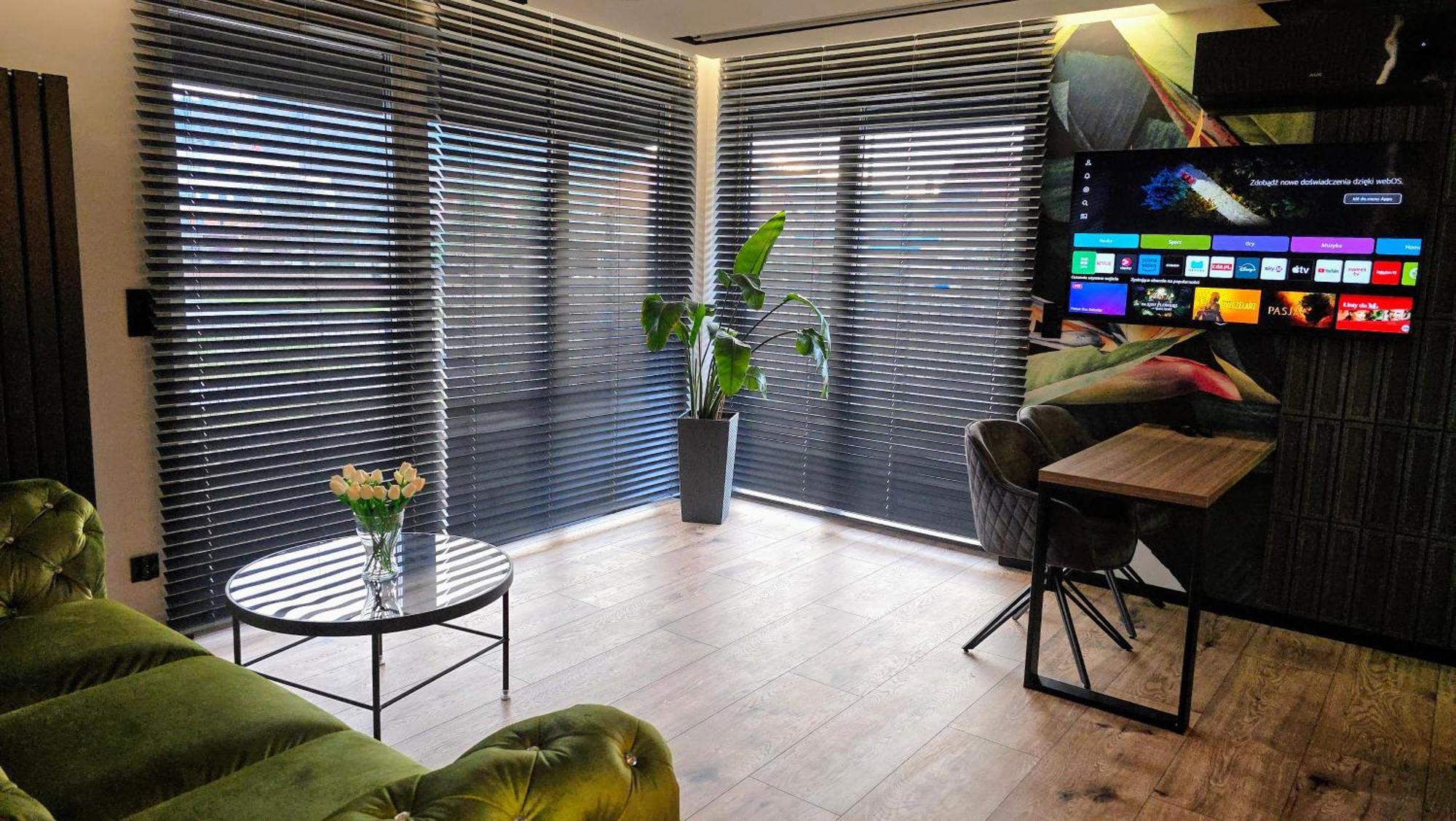 Apartament Dark Prestige New ! - Dostep 24H, Projektor , Garaz Podziemny , Klimatyzacja , Duzy Taras Kielce Eksteriør bilde